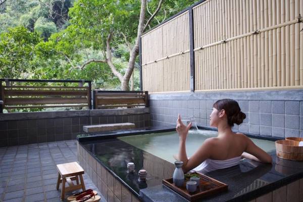 【新北】烏來｜名湯溫泉會館｜大眾池・湯屋泡湯券