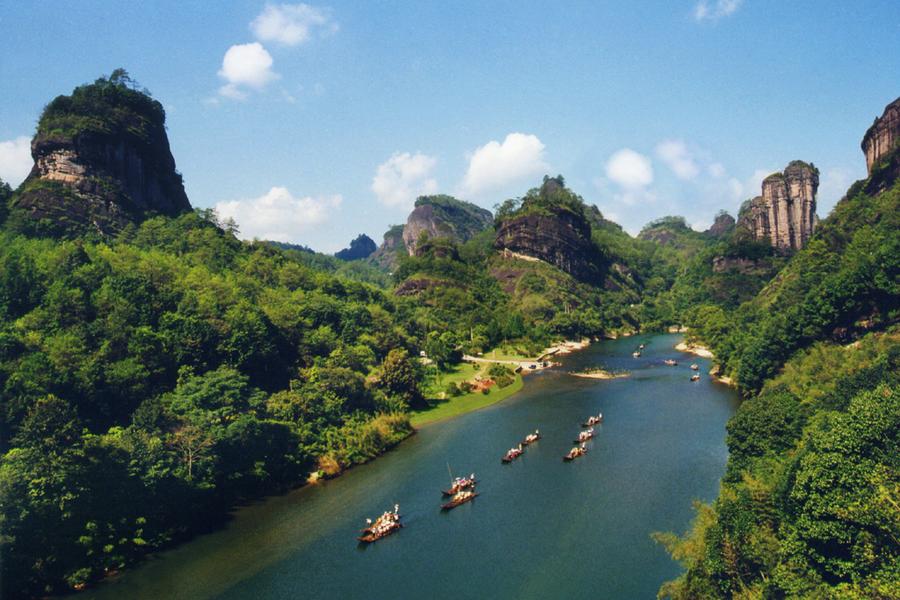 《玩家新選》福州名城、醉美武夷山、世界雙遺產、雙高鐵五日【無購物】
