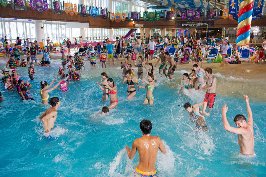 【升等市區GLAD】靚夏夢幻三大主題水世界樂園、鬼怪聖水洞時尚咖啡5日