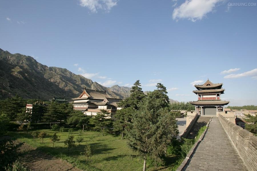 【中國世家】尋找成吉思汗、大漠響沙灣、成陵祝頌、蒙古風情園、五星香格里拉五日 ( 無購物無自費 )