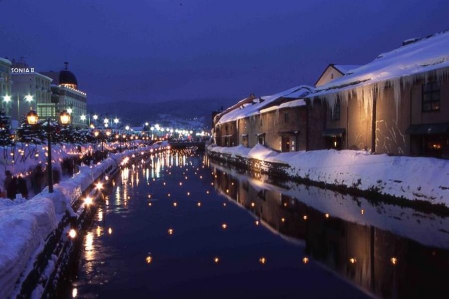 春節喜年來★北海道奇異旅程~破冰船體驗★小樽運河夜景~阿寒湖冰戲雪.層雲峽冰瀑祭.尼克斯海洋公園歡樂六日遊