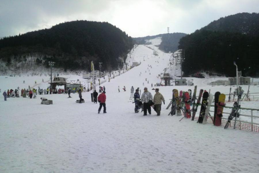 ★九州冬雪初體驗~天山滑雪場★和服體驗.草莓狩リ★ 穿越時代~和服體驗.九十九島遊船.海洋KIRARA水族館.挖珍珠體驗.蝴蝶夫人故居.秘窯之鄉~大川內山.5日滿喫之旅