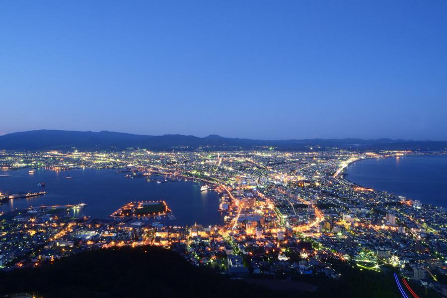眷戀北海道~函館山百萬夜景 函館朝市、女子修道院、白色戀人~DIY手繪餅乾、幸福摩天輪、三大蟹六日