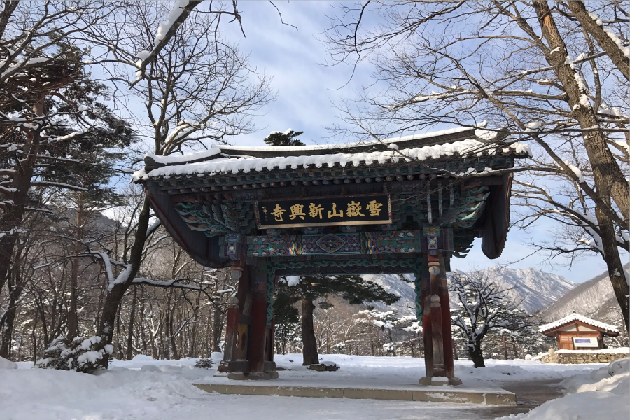 第二人省2000【升等2晚五星飯店】星空雪嶽物語★韓國小法國村.滑雪.樂天世界.汗蒸幕.塗鴉秀五日