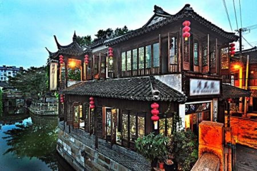 穿越1937上海演繹4日【住在骨董酒店裡.找尋心中民初的老上海.無購物無自費】