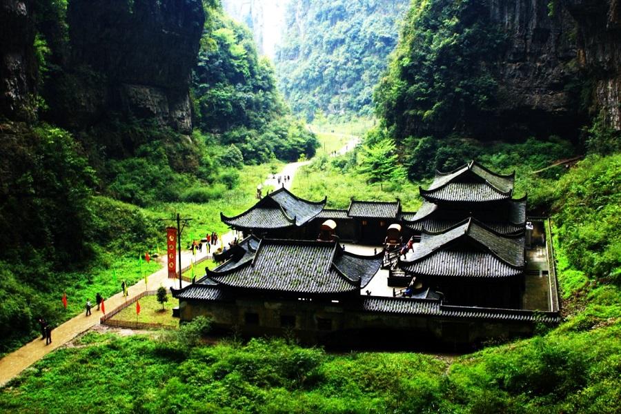 【印象中國長江三峽】世界遺產武隆天生三橋、龍水峽地縫、長江壹號下水6日