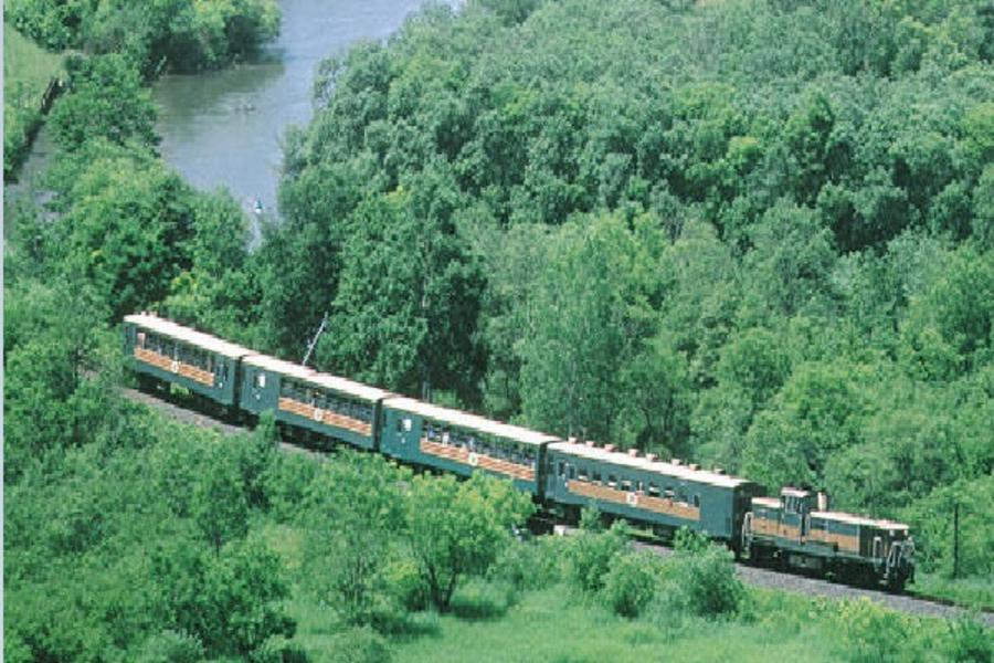 北海道秘境~ 阿寒湖遊船.釧路濕原列車.黑岳纜車.旭山動物園.浪漫小樽運河六日