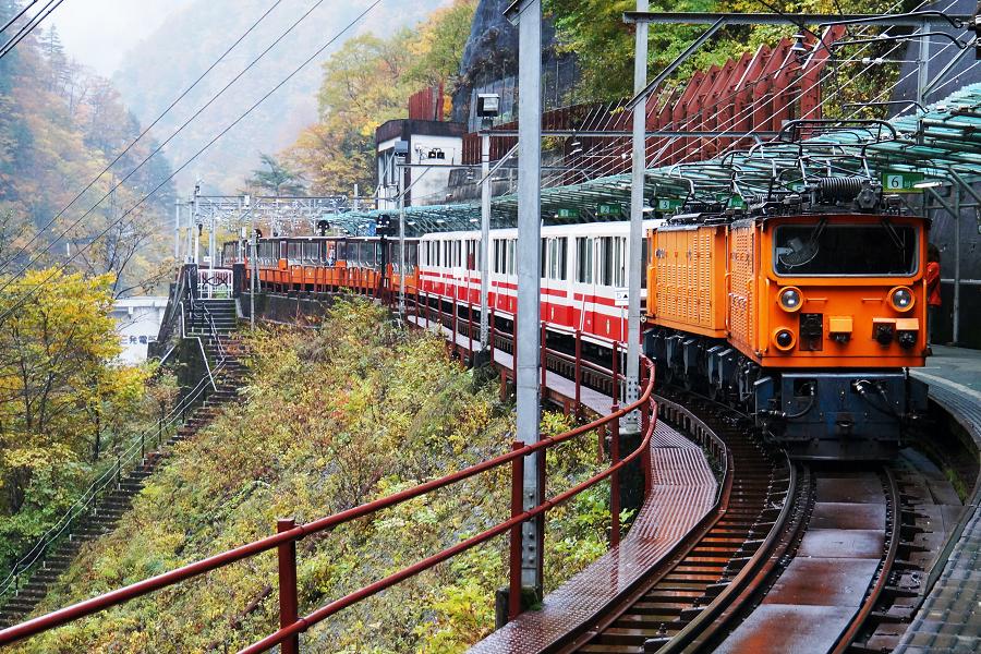 【楓森立山】宇奈月峽谷鐵道.上高地.飛驒三町.童話合掌村.東京.溫泉5日