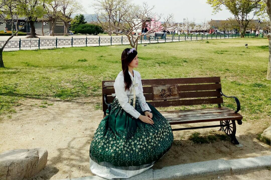 楓遊釜慶~韓服體驗遊韓屋、馬飛亭壁畫村、龍蝦一隻雞海鮮鍋、南浦洞5日