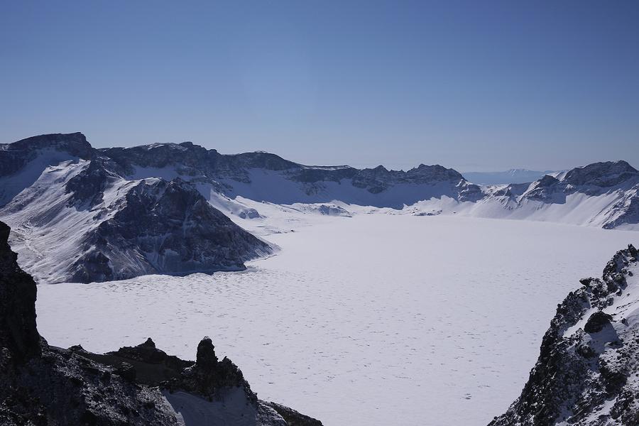 【華信航空】東北長白山魔界探險、瀋陽故宮、長春偽皇宮七日《無購物、瀋陽進/長春出》