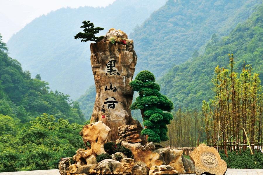 【中國世家璀璨山城】重慶恩施大峽谷、天空懸廊、武隆天生三橋八日