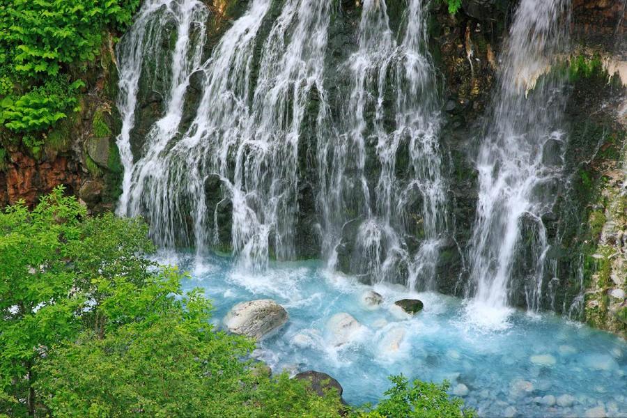 【戀戀北海道】燦爛函館、浪漫小樽、夢幻青池白鬚瀑布、螃蟹吃到飽5日