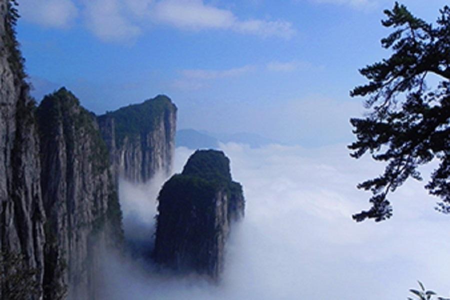 【中國世家】山城重慶~世界遺產武隆、恩施大峽谷、烽煙三國八日