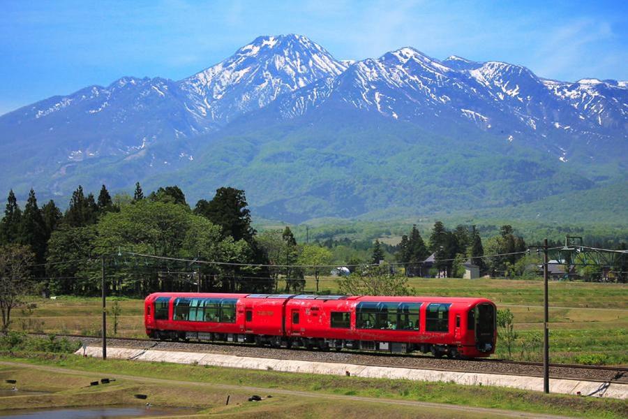 【前10名送小費】雪月花觀列、立山黑部、高山古街、合掌村5日(松名)