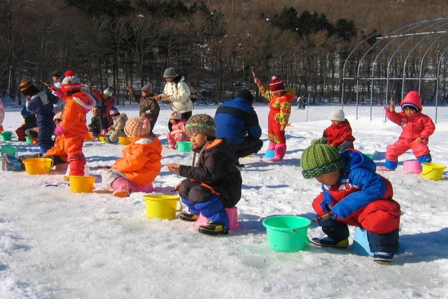 【北海道踏雪尋樂】湖上冰釣公魚.尼克斯海洋公園.函館山夜景5日
