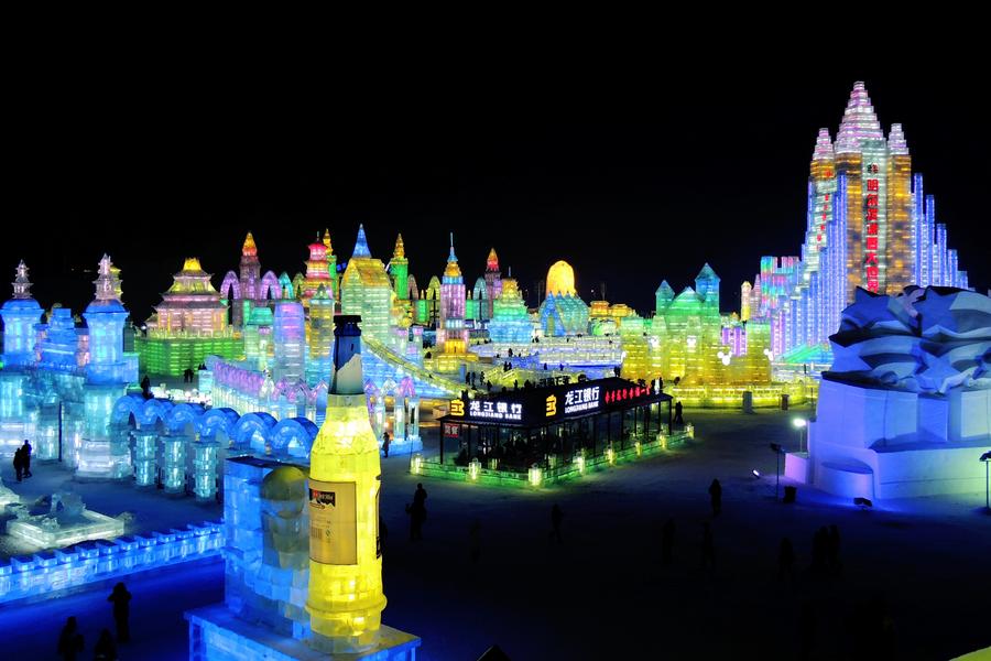 【華信航空】東北冰雪大世界、雪雕博覽會、虎林園、東北二人轉輕旅行四日