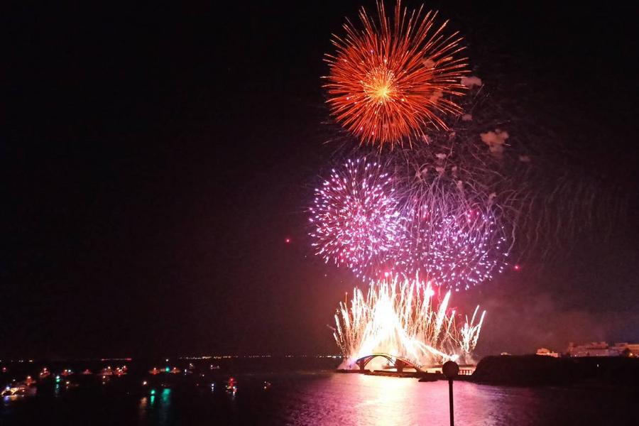 【澎湖花火節】海上花火船、東海巡航、快樂渡假村三日_台中出發