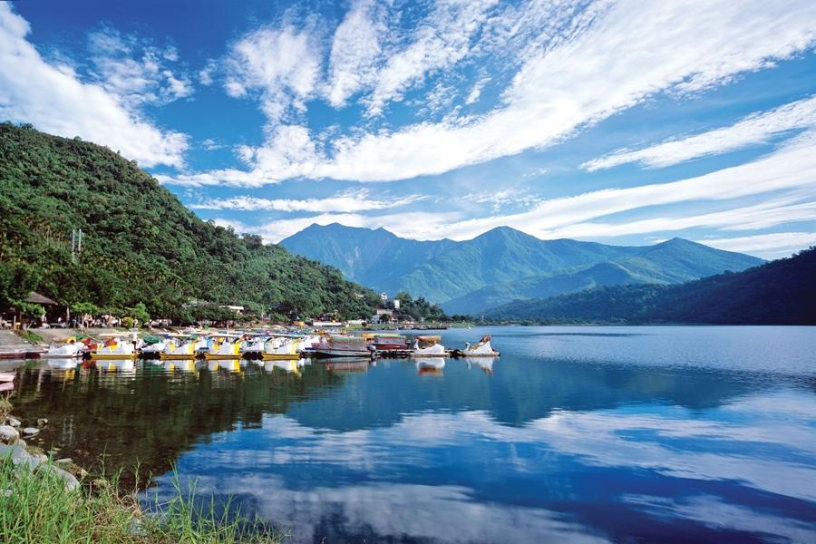 【玩家精選】花東湯饗•墾丁阿里山日月潭•雙鐵環島五日遊