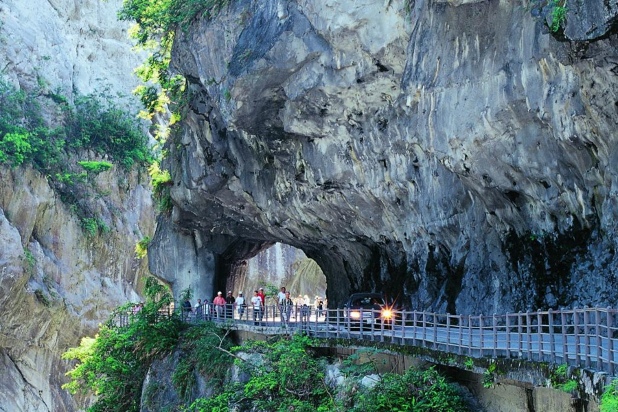 搭台鐵‧花蓮太魯閣峽谷一日遊(1天)--台鐵台北站出發至台鐵花蓮站集合(桔豐專用)