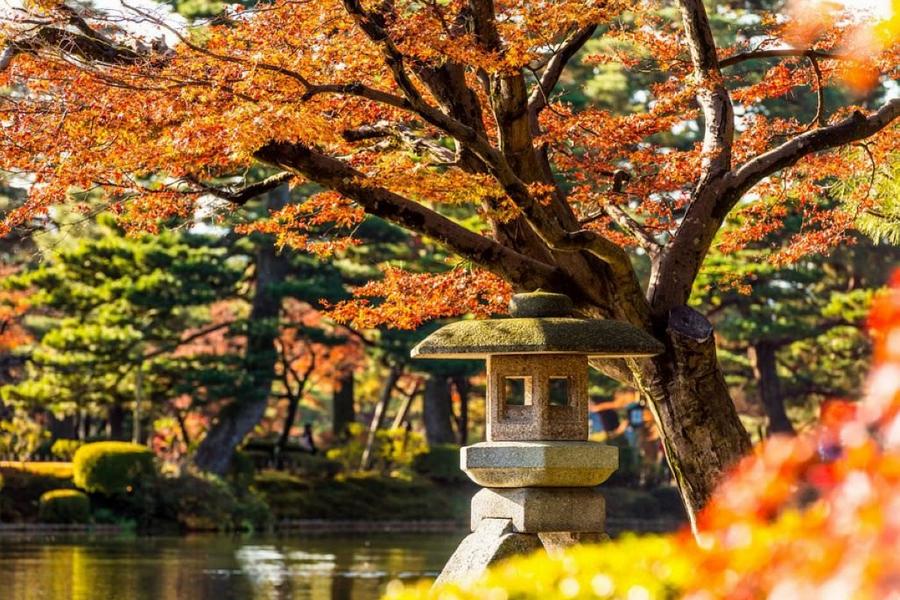 【能登假期】秋楓帝皇‧立山紅妝‧加賀屋懷石‧溫泉名景5日