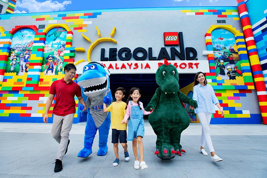 【新馬超值雙樂園】樂高樂園、環球影城、螢火蟲之旅、魚尾獅 4日