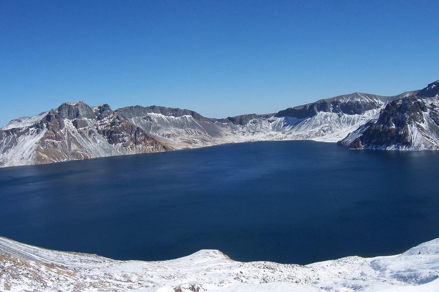 【華信航空】東北雙城、情定長白山、虎山長城、鴨綠江遊船六日《早去晚回、無購物》