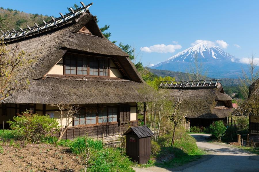 【東戀小江戶】川越星巴克、根場合掌村、箱根神社、白鳥船、輕井澤雪盆5日