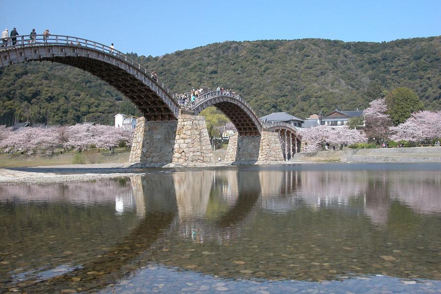 花見廣島九州★百選櫻名所‧泉鄉花園‧名城吊橋6日