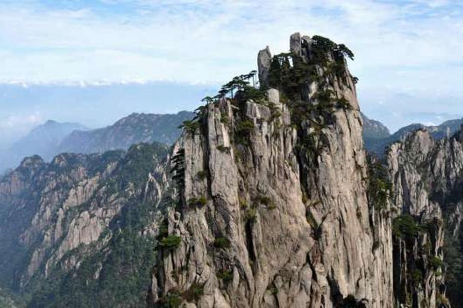 【華信假期─台中出發】黃山奇景、西遞村、千島湖、杭州西湖六日