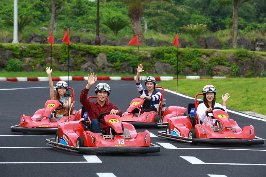 神話藍鼎濟州~神話樂園、鐵道自行車、跑跑卡丁車+騎馬、樂高樂園5日
