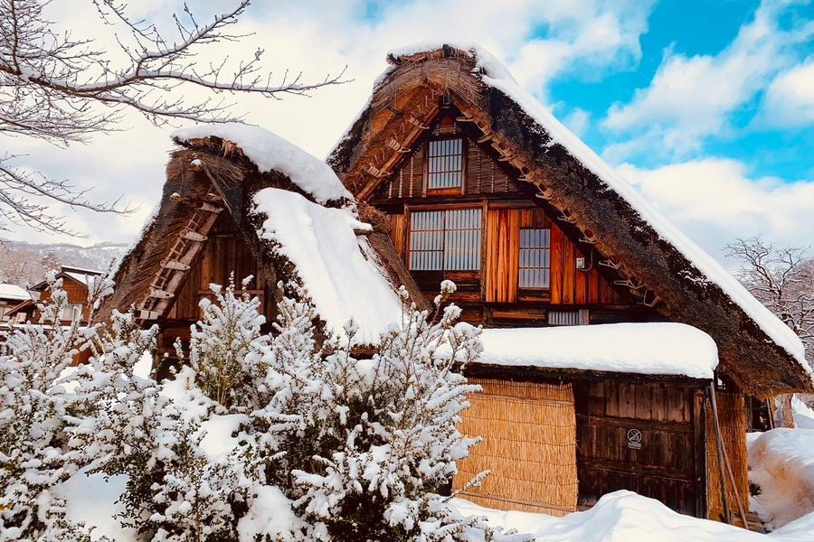 迎春【雪花合掌村】新穗高纜車、庄川峽船、兼六園、雪盆、蟹道樂、溫泉5日