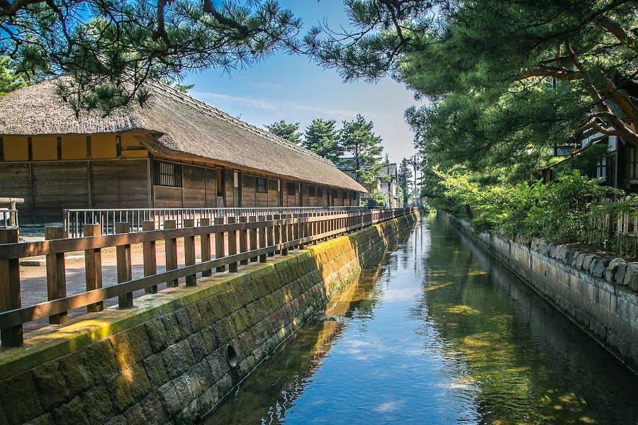 ★【尊爵典藏】★百選新潟．極上小東北．伊香保．世界遺產東京六日