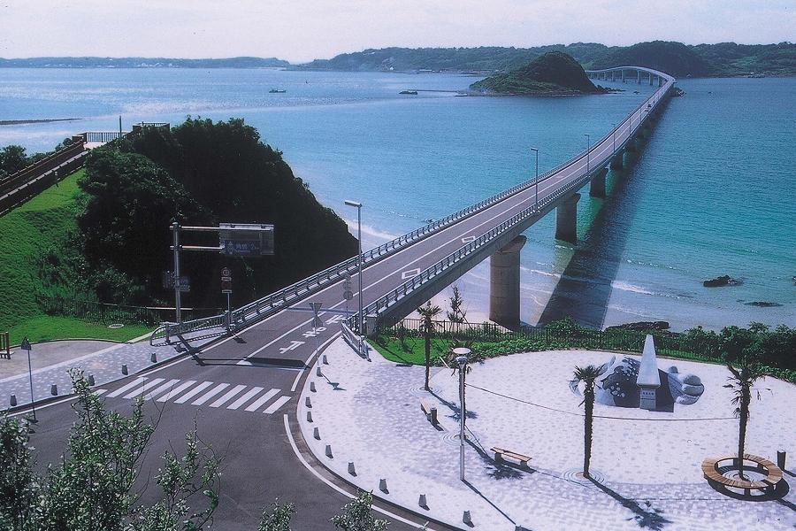 懷舊門司港、角島、元乃隅稻成神社、錦帶橋絕景、宮島美景、道後溫泉街5日