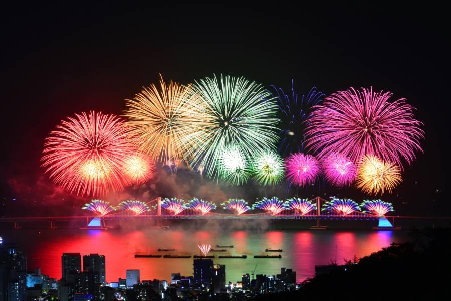 【釜山煙火節】楓戀梵魚寺、雲霄飛車天空步道、希臘海景咖啡、韓服體驗5日