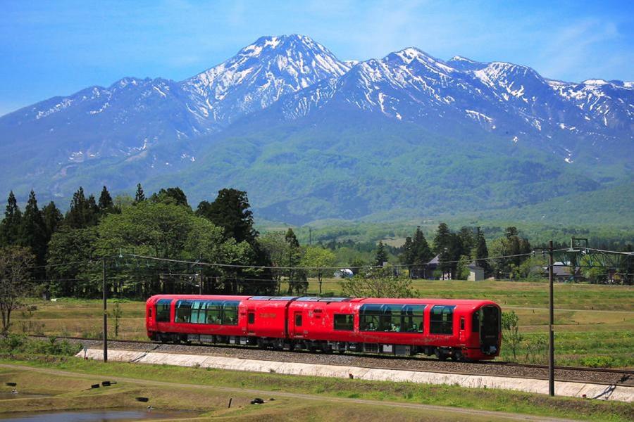 【前10名送小費】雪月花觀列、立山黑部、高山古街、合掌村5日（松名）