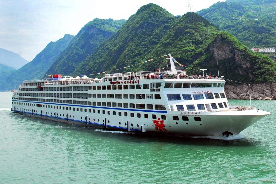 【暢遊水陸神奇三峽】天下龍缸、三峽大壩、大水井古建築、黃金郵輪上水8日