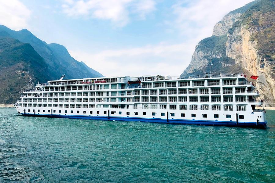 【暢遊水陸神奇三峽】天下龍缸、三峽大壩、大水井古建築、世紀郵輪上水8日