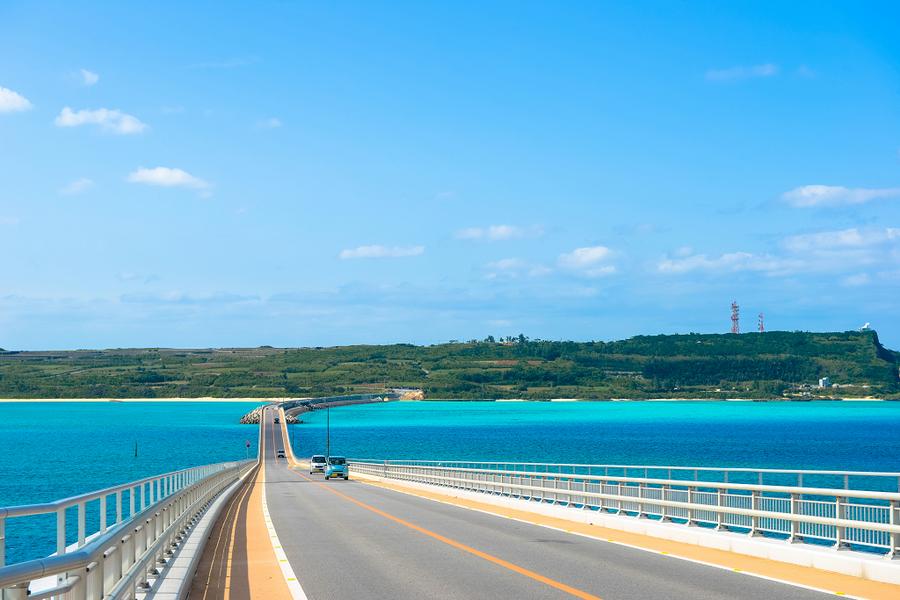 【沖繩小旅行】美麗海水族館、古宇利橋、小希臘瀨長島、系滿魚市場4日