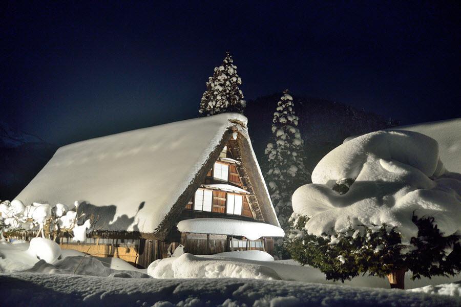 限時限量、白川鄉點燈｜新纜高纜車、國寶松本城、戲雪樂購泡湯、名古屋6日