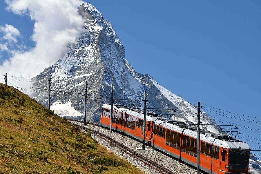 【經典瑞士】馬特洪峰、少女峰、瑞吉山、冰河列車、黃金路線列車12日