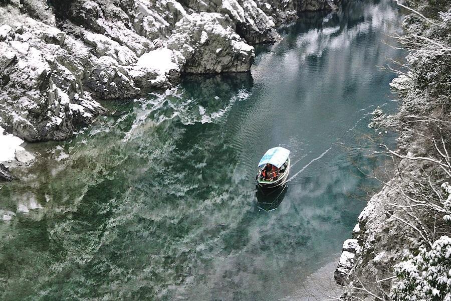 台中包機【經典全覽四國】仁淀川、小豆島、百選溫泉二晚、讚岐烏龍麵六日