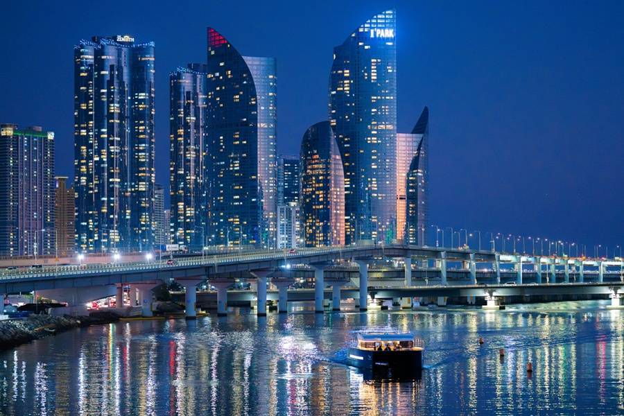 【極致雙海景】釜山天空膠囊、星空遊艇巡航、X摩天樓、海鮮烤肉雙饗宴5日