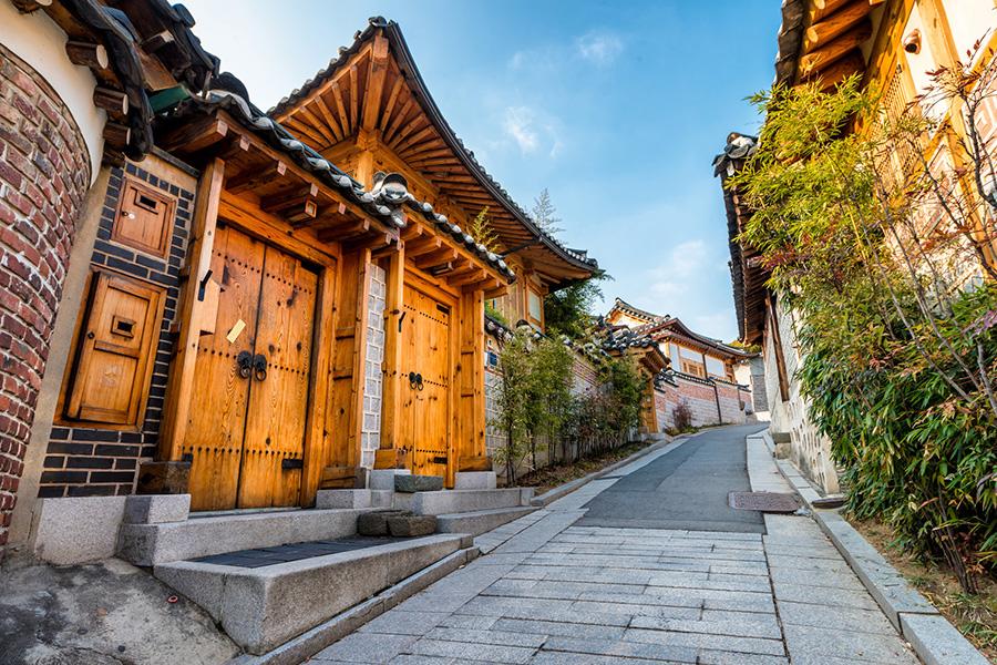【嬉遊首爾半自助】奉恩寺、景福宮、北村韓屋村、水上星巴克、大型超市6日