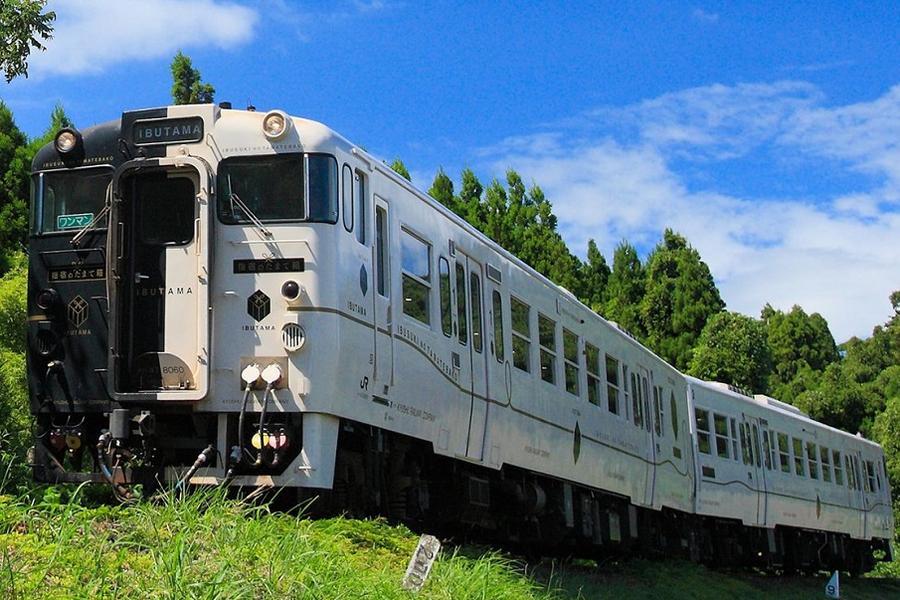 【熊愛南九州】玉手箱列車、櫻島火山、高千穗峽、磯庭園、指宿砂浴6日