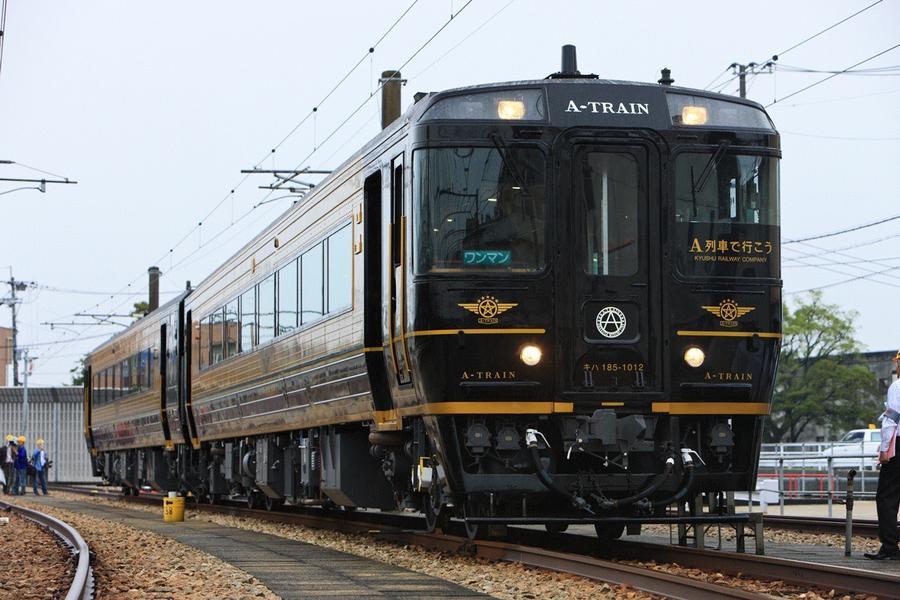 【熊想搭A列車去吧】天草出海賞豚、稻佐山斜坡車、嬉野茶村、海鮮餐5日