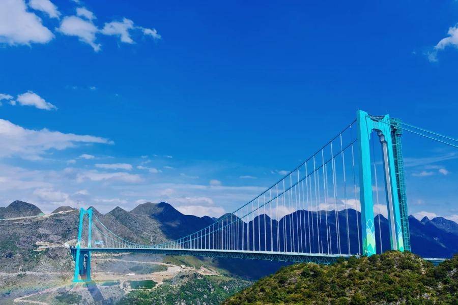 【渝悅黔景】黃果樹瀑布、花江峽谷玻璃橋、西江千戶苗寨、重慶網紅景點8日