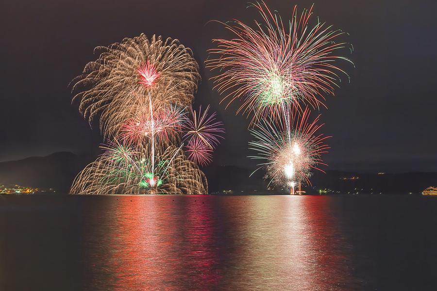 【超值星宇北海道】洞爺湖煙火、和牛三大蟹、自選行程五日遊*札幌飯店升等