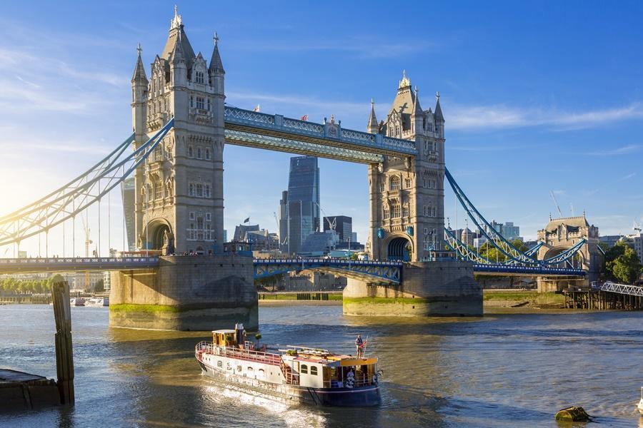 【冬遊英國】大英博物館、泰晤士河游船、劍橋牛津、比斯特折扣城7日