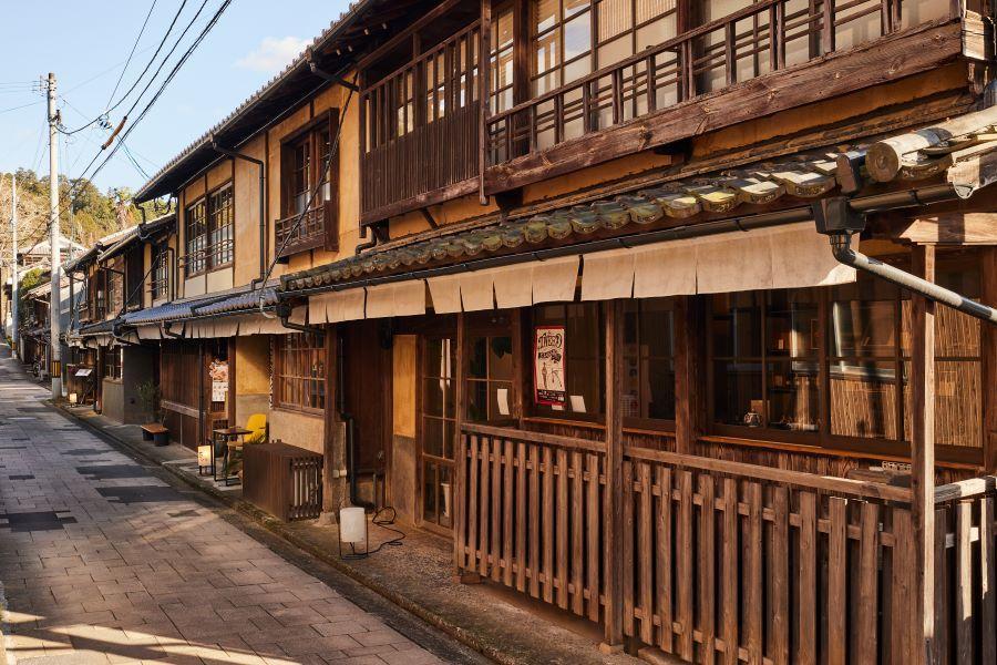 【不一樣四國】保住大洲城下町、淘金遊船、老街導覽、內子町、道後古湯5日
