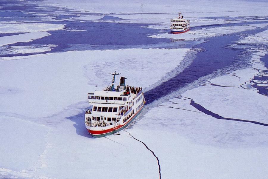 【典藏北國流冰】五星鶴雅、冰上釣魚、雪中騎馬、冰瀑奇景、和牛螃蟹五日
